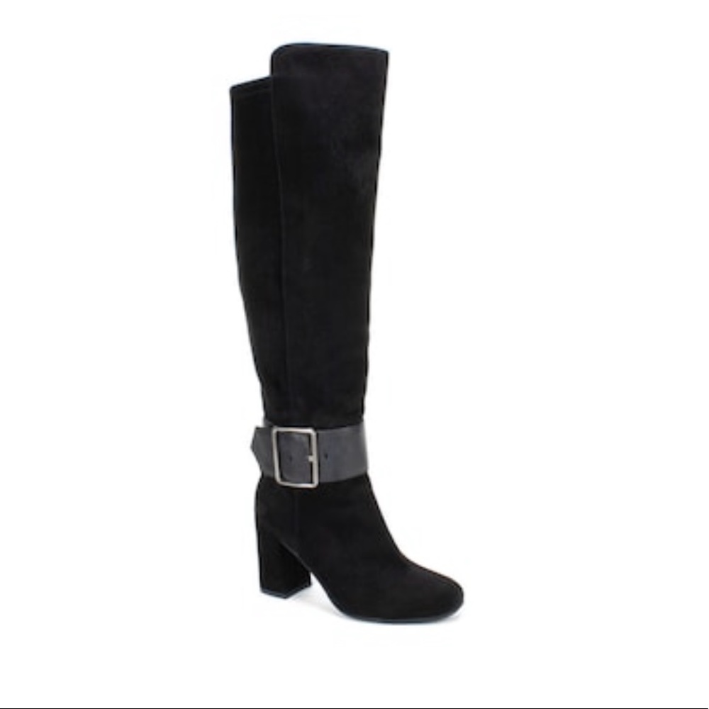 White Mountain black knee high boot with buckle Size 9.5